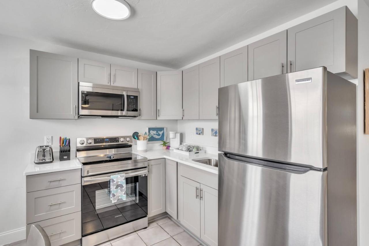 2Bed 1Bath Suite Minutes To Downtown, Beaches, Restaurants, Theaters And More Sarasota Exterior foto