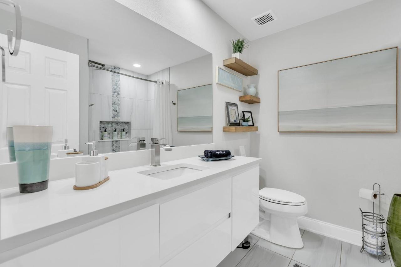 2Bed 1Bath Suite Minutes To Downtown, Beaches, Restaurants, Theaters And More Sarasota Exterior foto